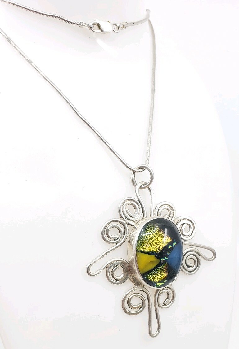 Fine Vintage Sterling Silver Foil Art Glass Abstract Modernist Necklace Murano?