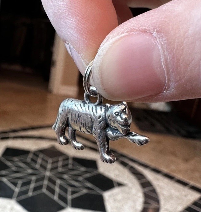 Tiger Silver Jewelry Charm Pendant Vintage No tarnish bracelet necklace Safari