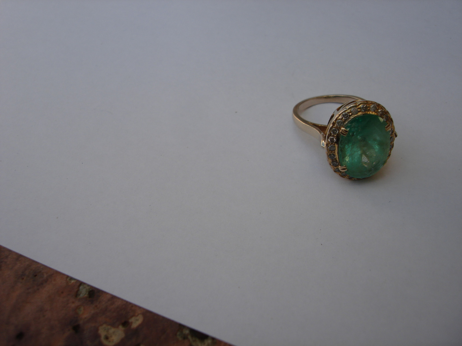 VINTAGE ELEGANT 14K SOLID WHITE GOLD BERYL EMERALD DIAMONDS COCKTAIL RING SIZE 6