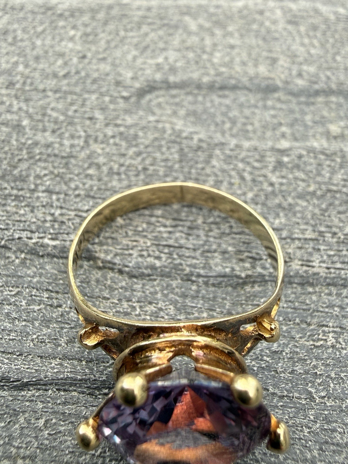 Vintage 14k Yellow Gold 4Ct+ Synthetic Color Change Sapphire Cocktail Ring Sz 7