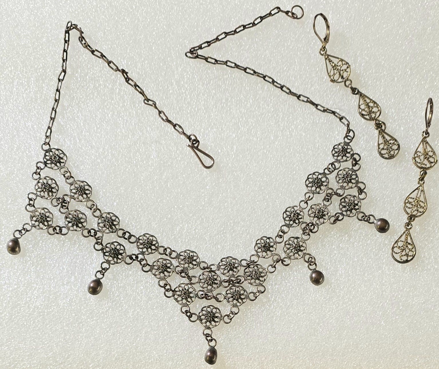 Vintage Etruscan Chain Mail Dangle Necklace & Cannetille Drop Pierced Earrings