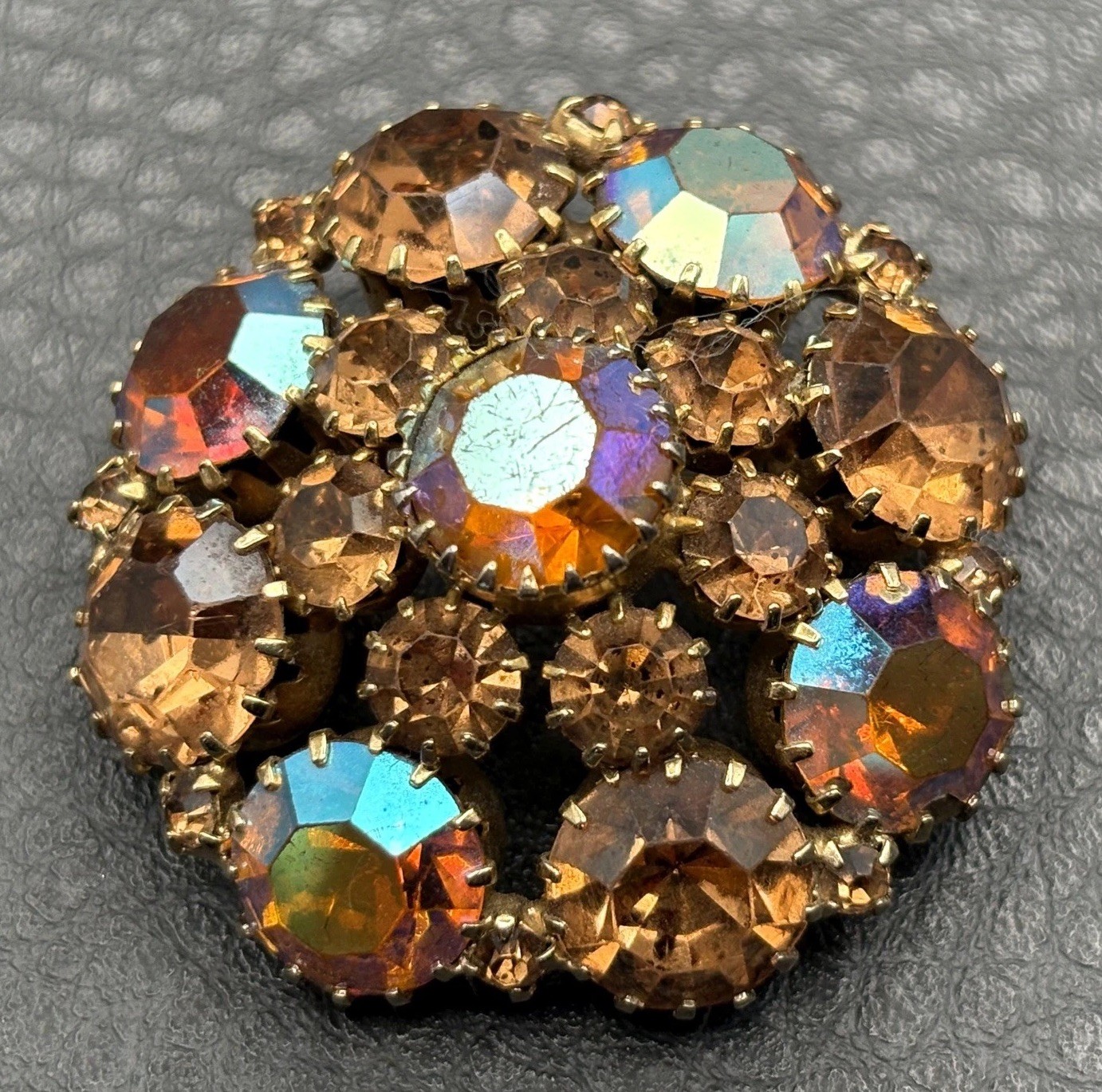 Weiss Vintage Peach Brown AB Aurora Borealis Rhinestone Domed Brooch Pin