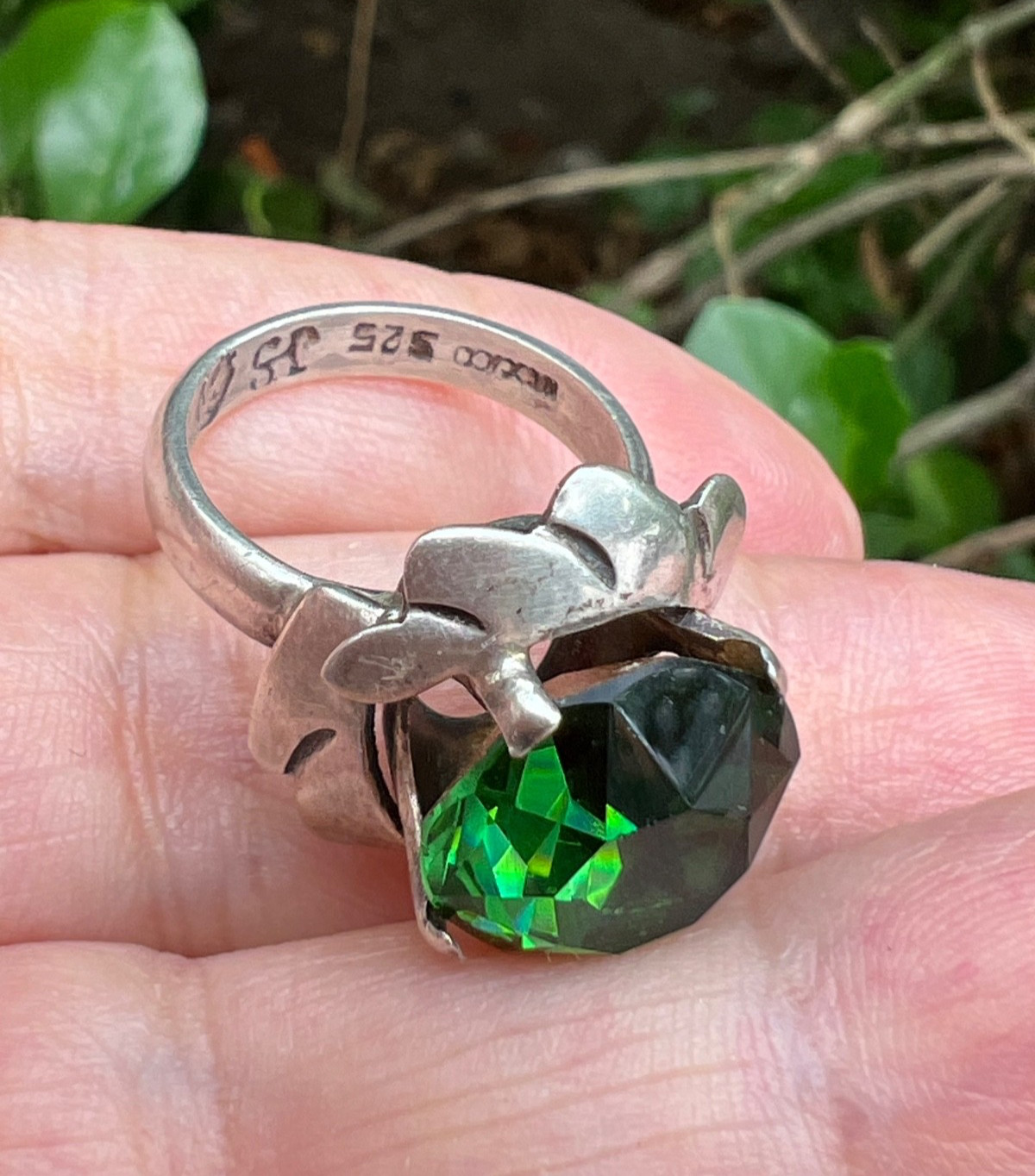VINTAGE LARGE ROUND GREEN PASTE GLASS RHINESTONE RING 925 STERLING SLVER MEXICO