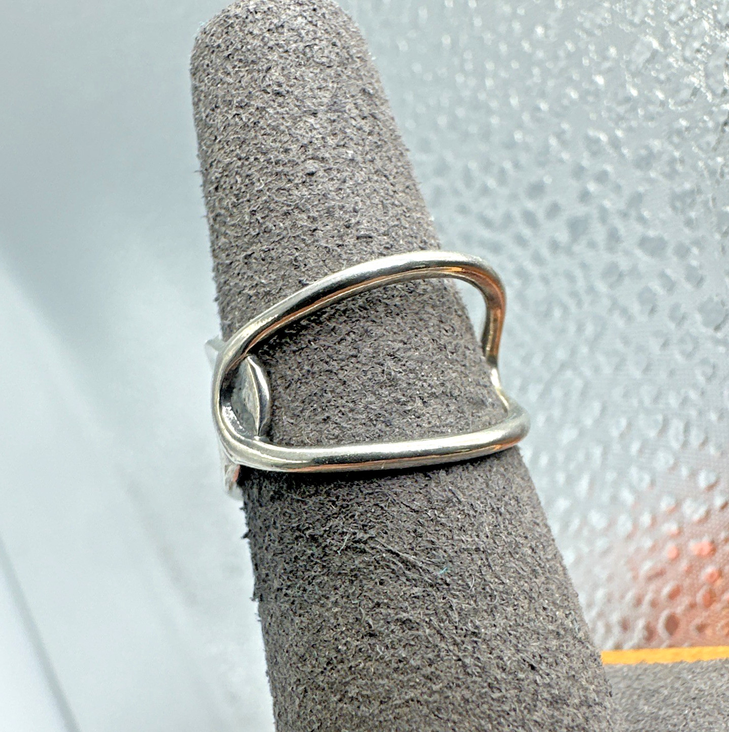 Vintage Modernist Hammered & Open Work Sterling Silver Ring Size ~6