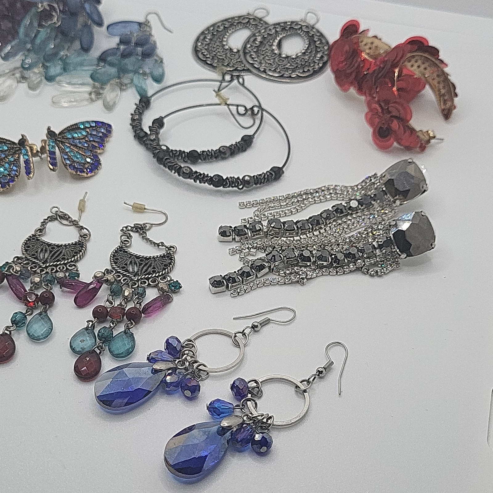 Vintage Costume Jewelry Lot 11 Pieces Earrings Multicolor Metal Crystal