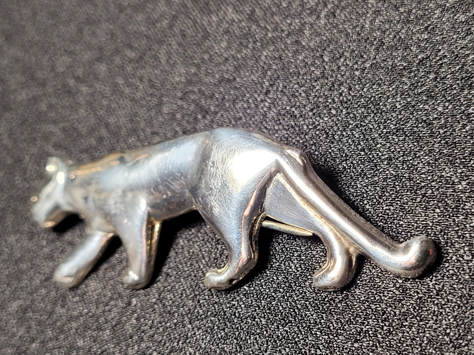 Leopard Brooch Pin Unknown Artist 970 Silver 7.1 Grams I-10055