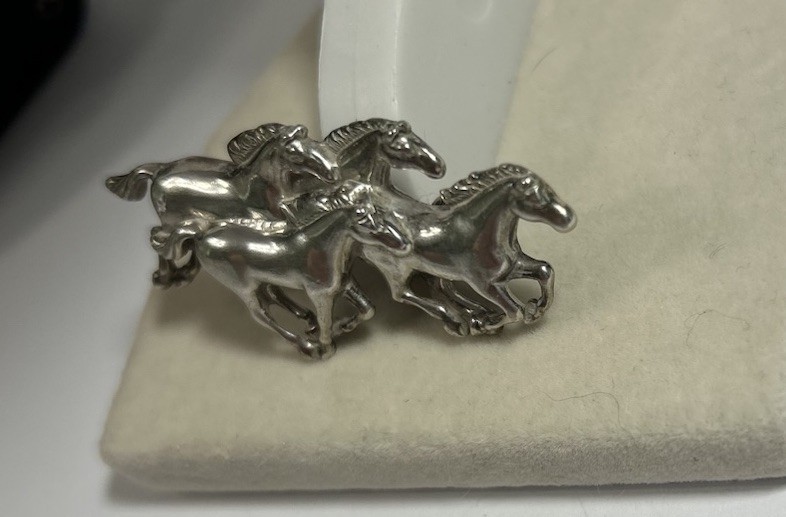 Vintage Silver Running Horses Southwestern Style Pin Brooch Equestrian Jewelry