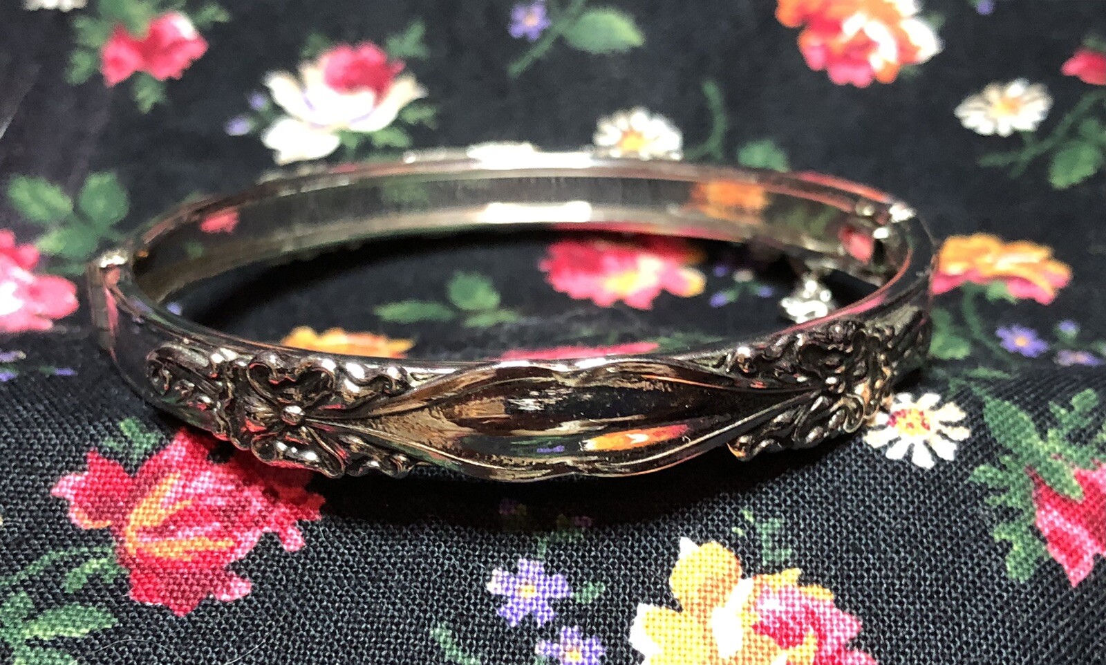 Whiting and Davis Silver Tone Hindged Bracelet Bangle As Is GUC
