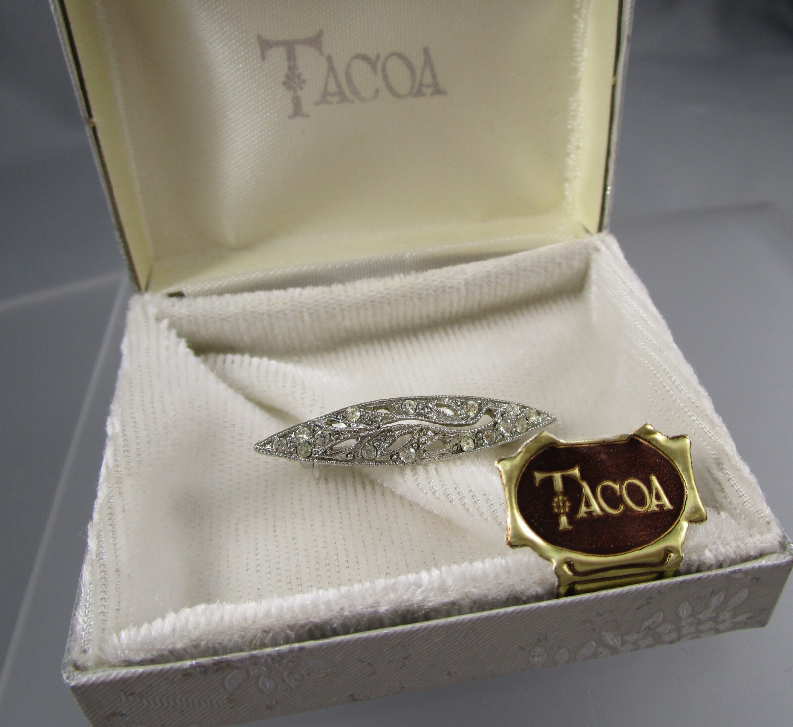 Vintage TACOA New in Box Silver Tone Clear Rhinestones Brooch Pin 6376