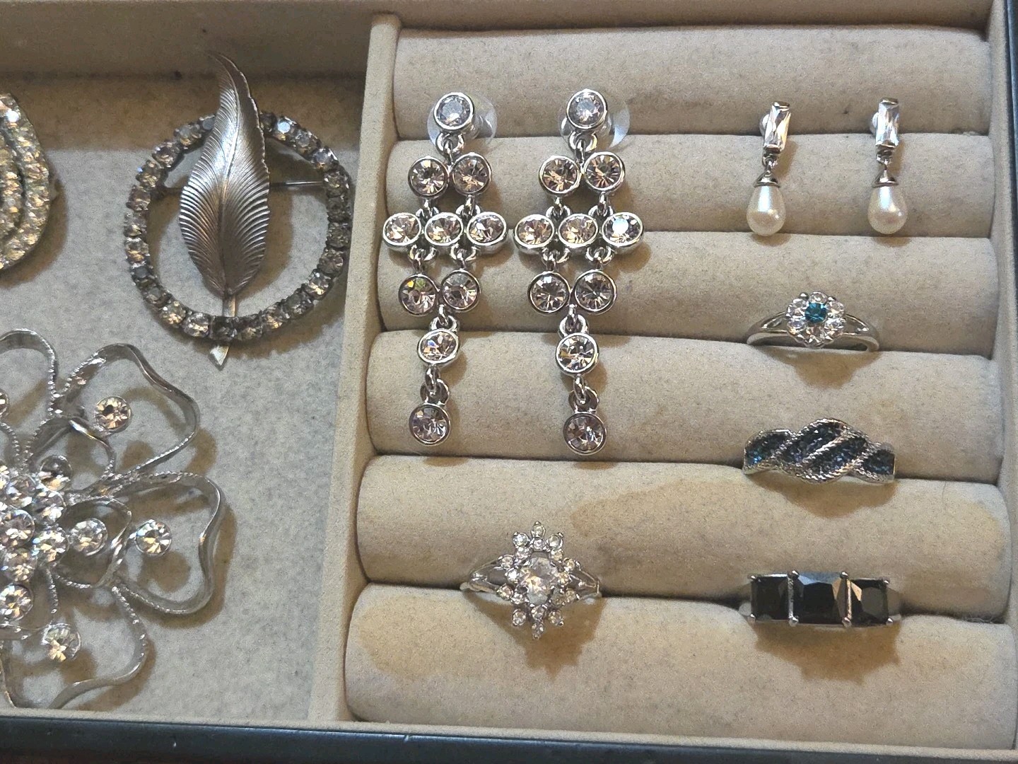 Vintage Estate Jewelry, Brooch, & Earrings Lot Rhinestones