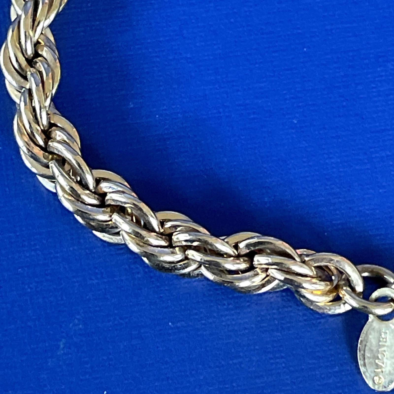 Vintage Monet Gold Tone Rope Chain Sister Clasp Bracelet 7”