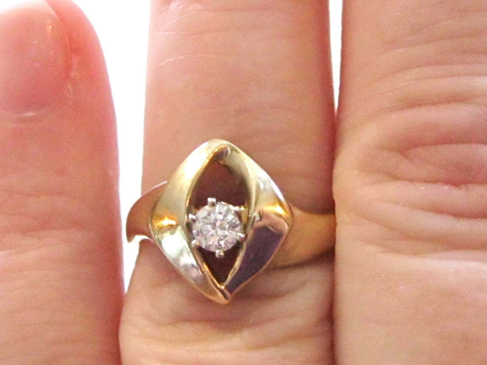VINTAGE MOD RETRO DIAMOND ENGAGEMENT PROMISE EVERY DAY RING 14K YELLOW GOLD RING