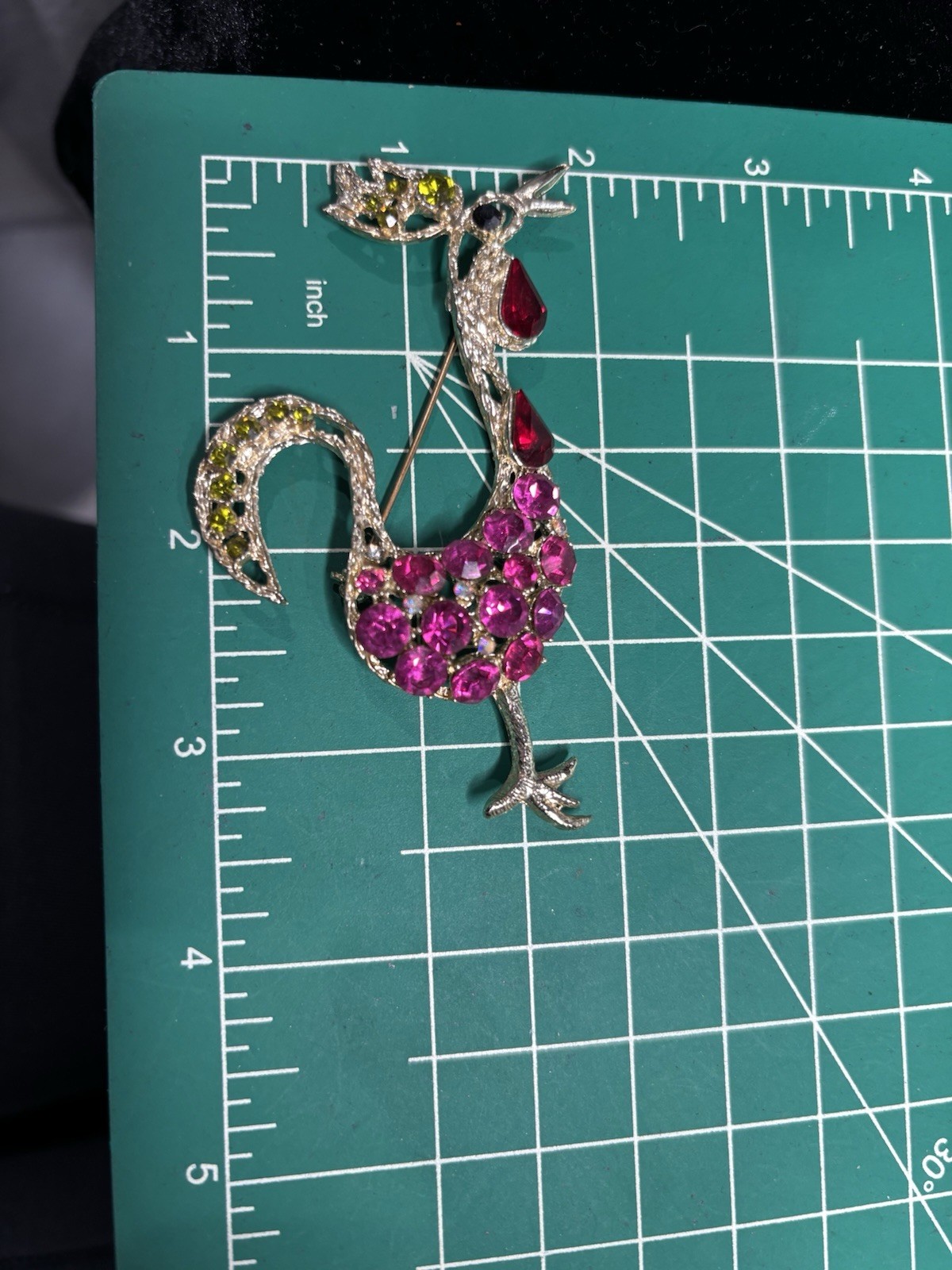 Vintage rooster brooch Green Red pink fuchsia rhinestones