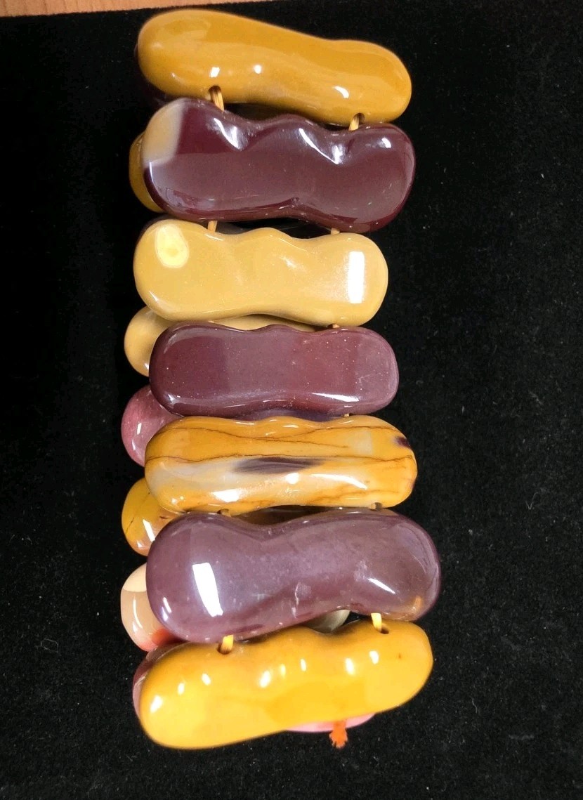 Mookaite Jasper Stretch Bracelet Peanut Shaped Polished Stones Brown Pink Red