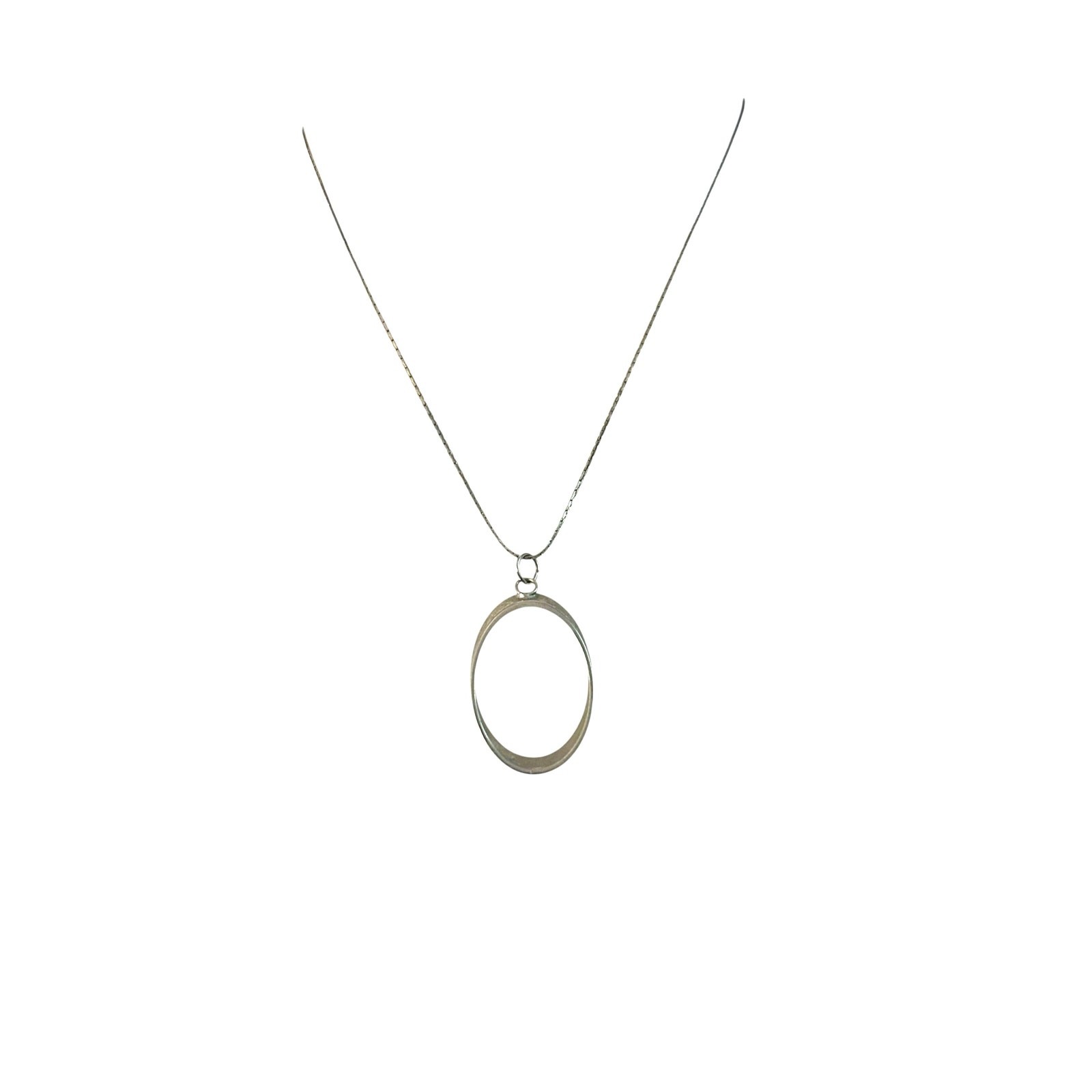 Vintage Silver Tone Minimal Oval Pendant Necklace