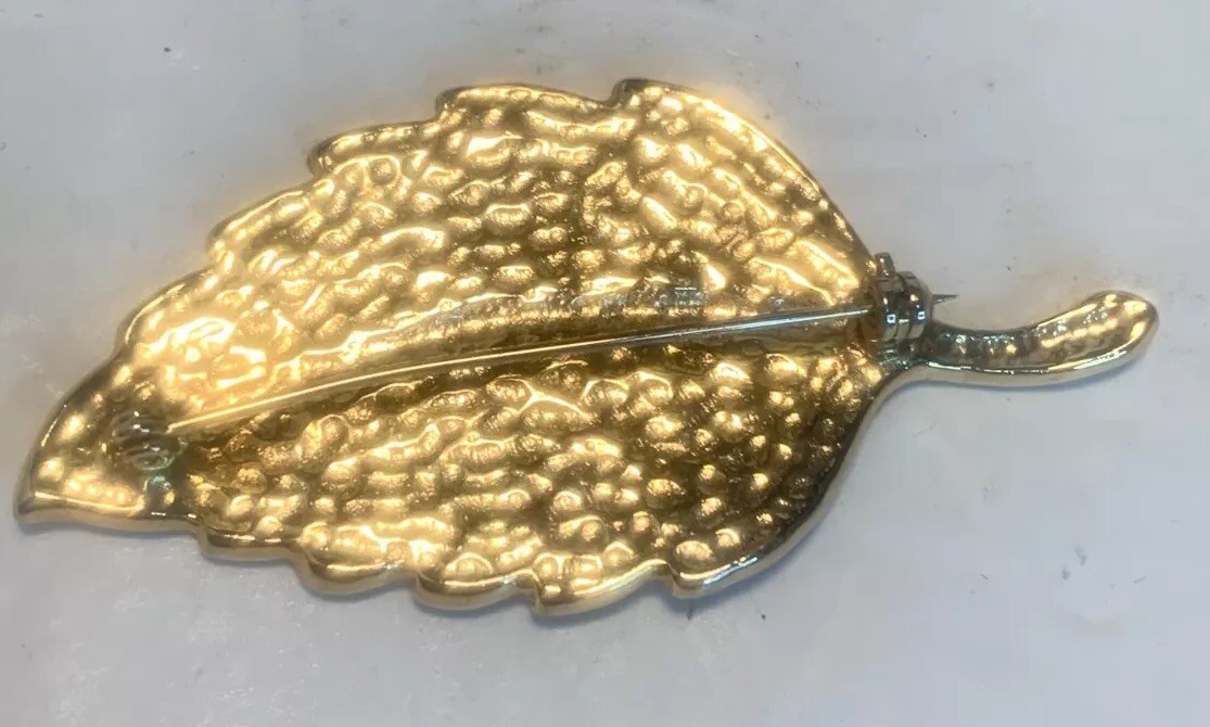 Gold Colored Metal, Red and Green Enameling, Leaf Pin/Brooch, Fall, Christmas