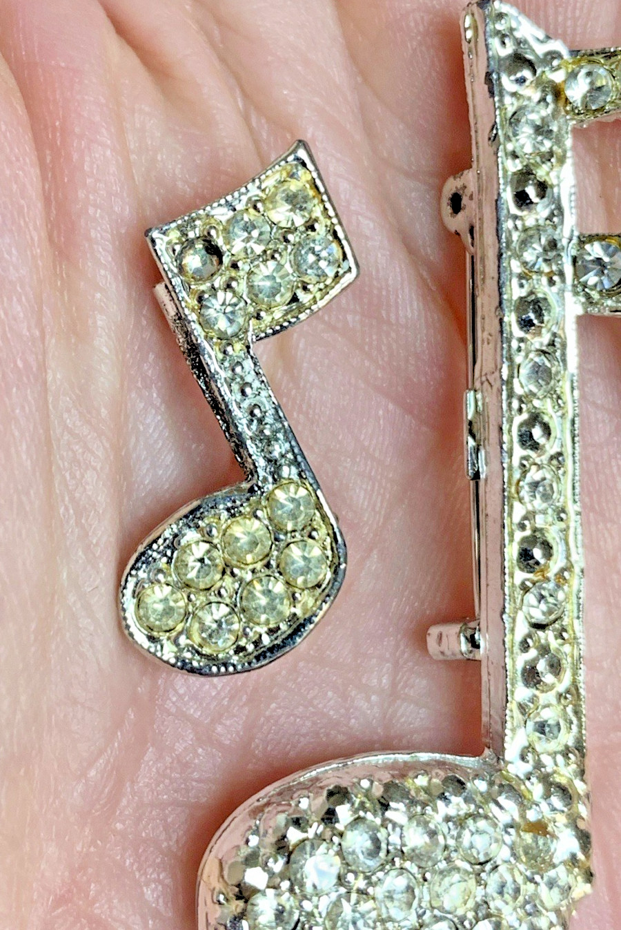 Vintage Musical Brooch Lot 21pc Treble Clef Notes Rhinestone Figural Gold Silver
