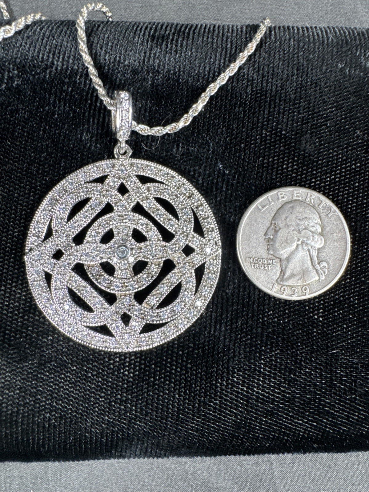 ✨Italy Sterling Silver 925 Large Modern Celtic Knot Pendant 20”Necklace✨
