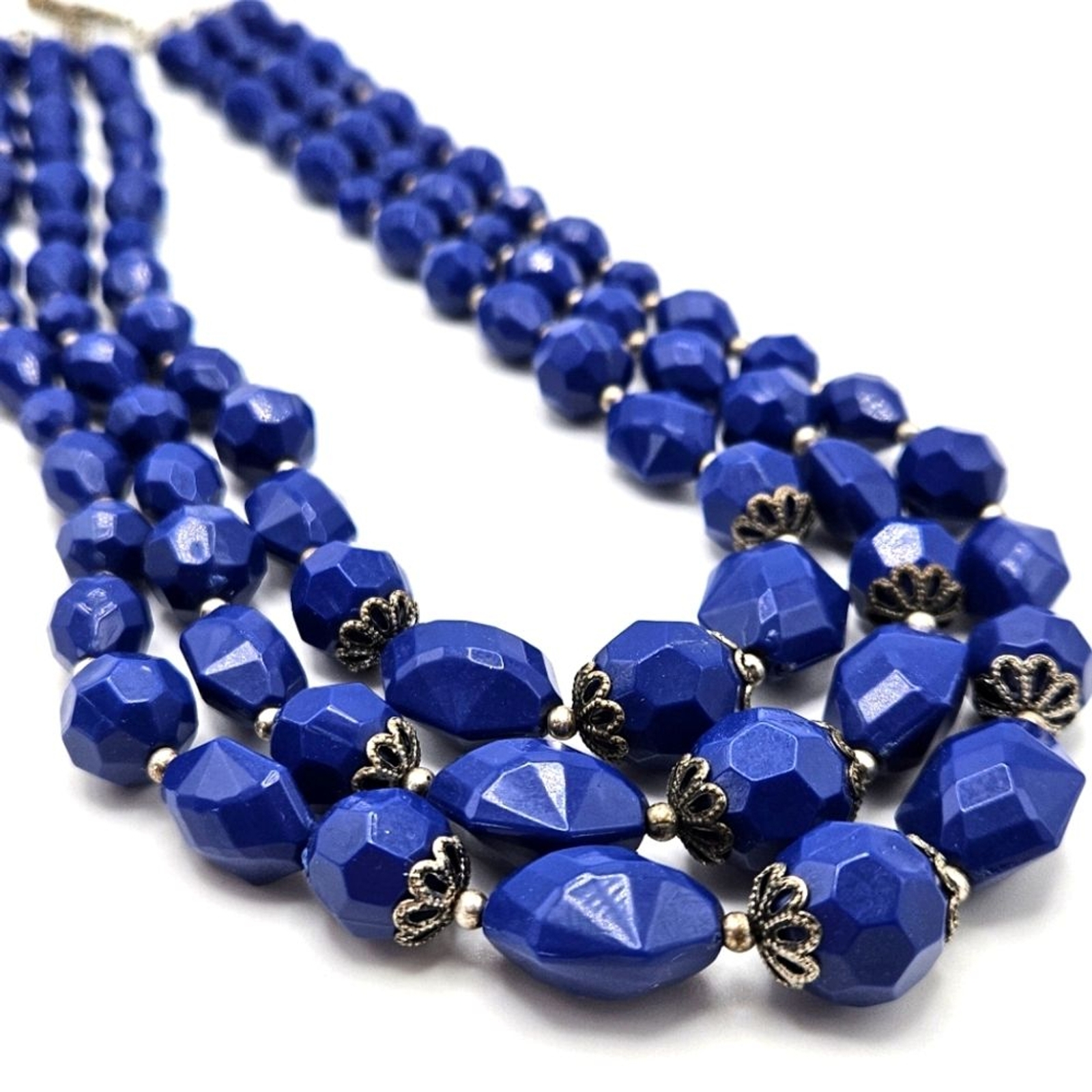 VINTAGE Faceted Blue Acrylic Plastic Beaded Triple Strand Bib Necklace