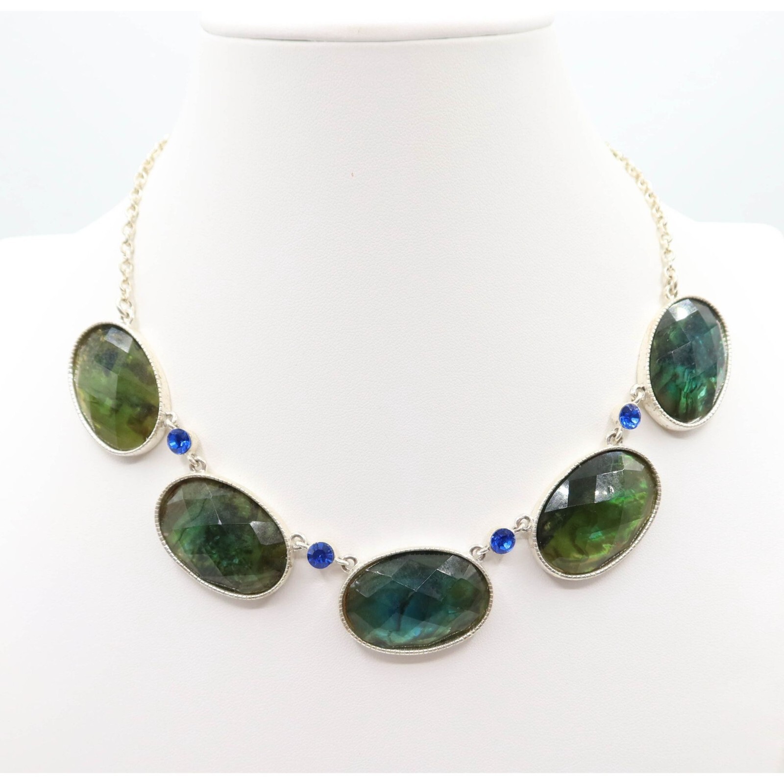 Silver Tone Blue Green Faceted Acrylic Stone Link Choker Necklace Unsigned 18.5″