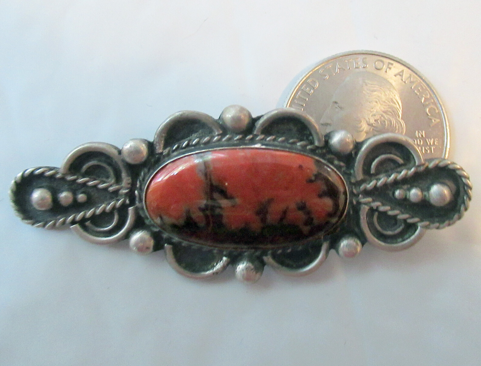 2 3/8 INCHES VINTAGE NAVAJO STERLING PETRIFIED WOOD PENDANT NECKLACE BROOCH