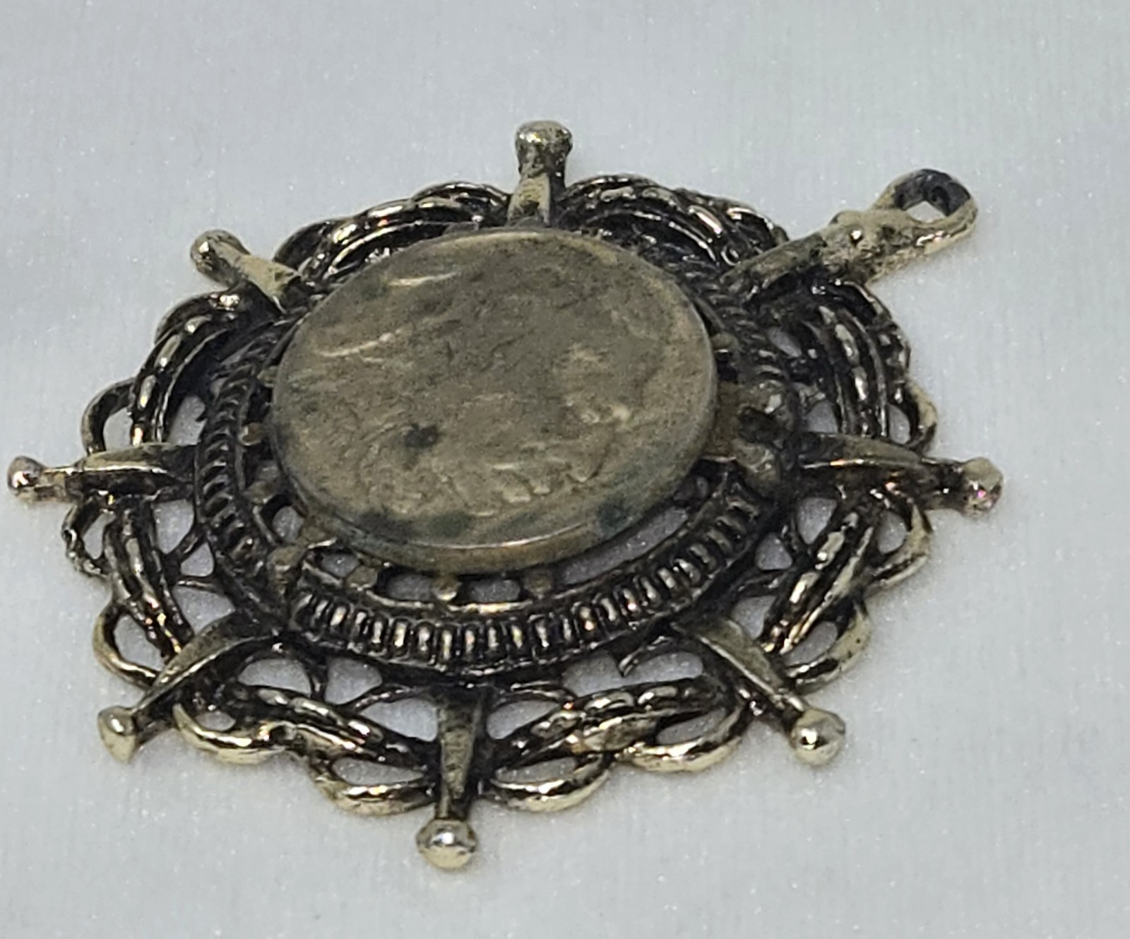 VINTAGE SILVER METAL PENDANT 5 CENT 1930 BUFFALO NICKEL COIN CENTER