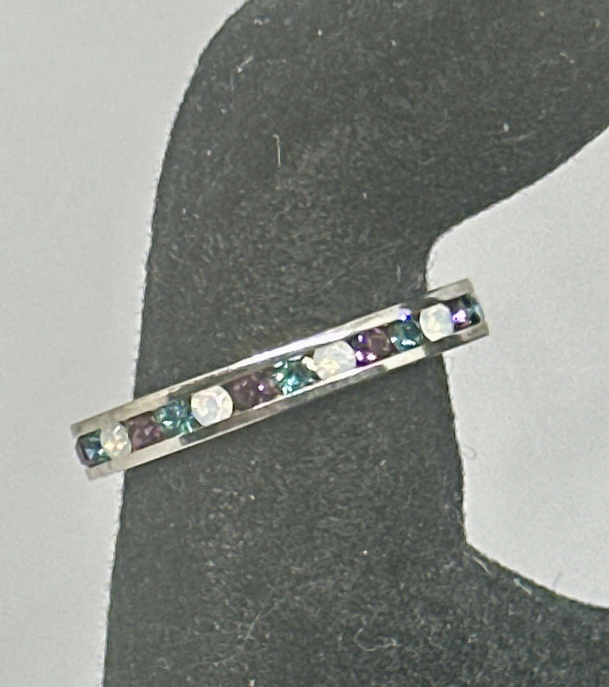 Purple Blue White Rhinestone Channel Eternity Silver Tone Band Ring Size 7