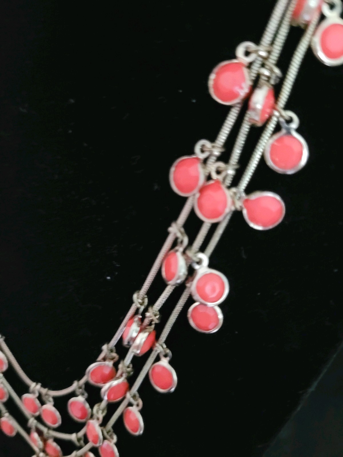 Vtg Anne Kline Triple Layed Coral Colored And Gold Tone Chain 20 Inches