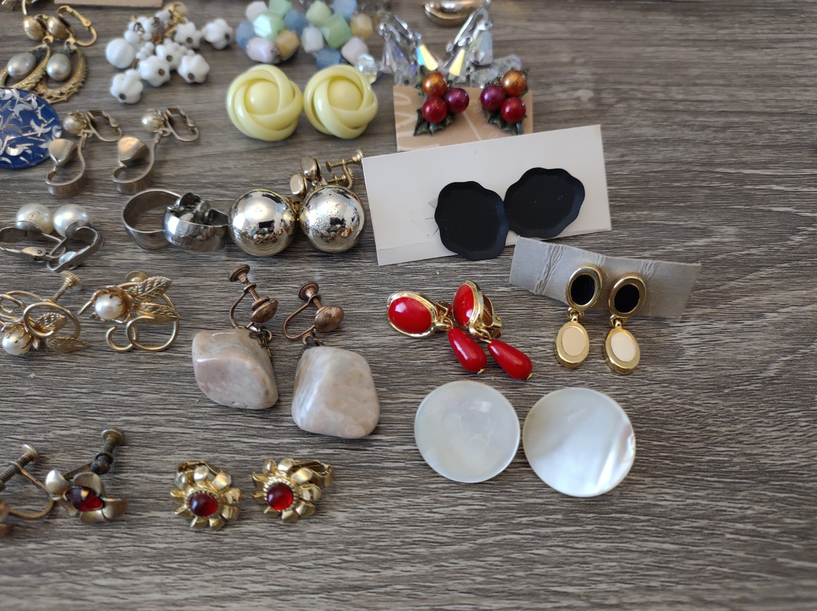 Estate Mixed Lot Costume Jewelry Earrings 77pr Clip On Screwback