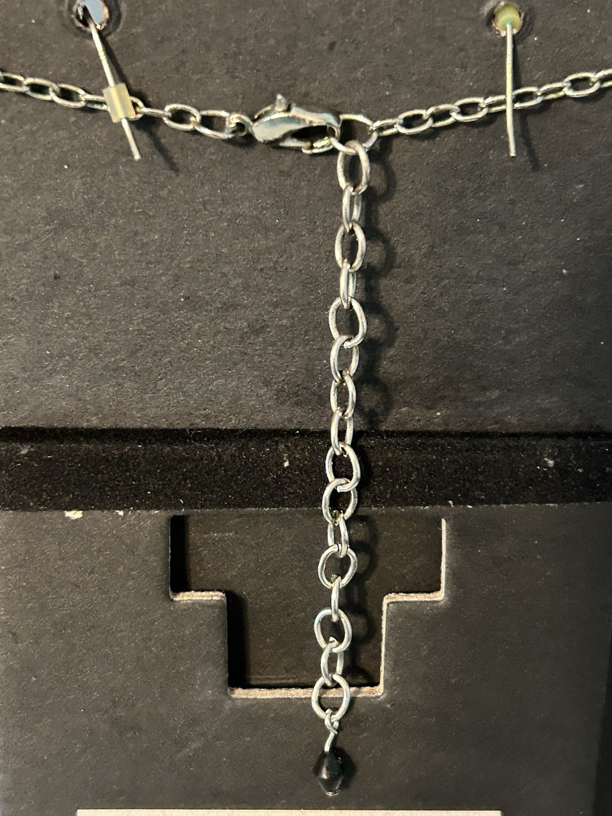 Black & Gray Stone Silvertone Y Necklace 16″ + 3″ Extender & 3″ Earrings EUC