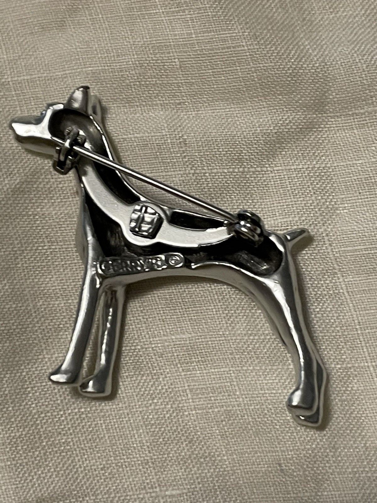 Vintage Signed Gerry’s Silver Tone Doberman Pinscher Dog Brooch Pin Figural