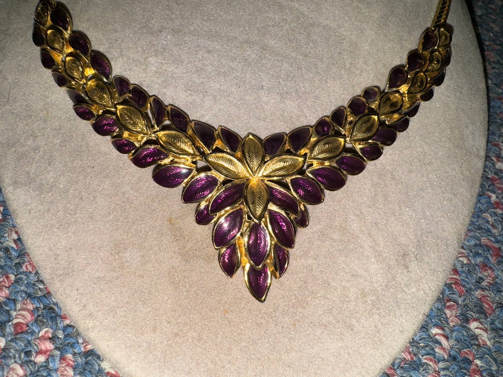 TRIFARI TM GOLD-TONE FINISH AMETHYST ENAMEL FLORAL CASCADING NECKLACE