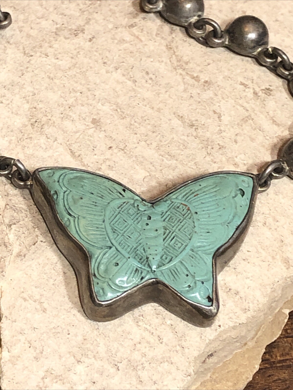30. Signed 925 Sterling Pastel Green BUTTERFLY Half Ball Link Necklace 44g, 18″