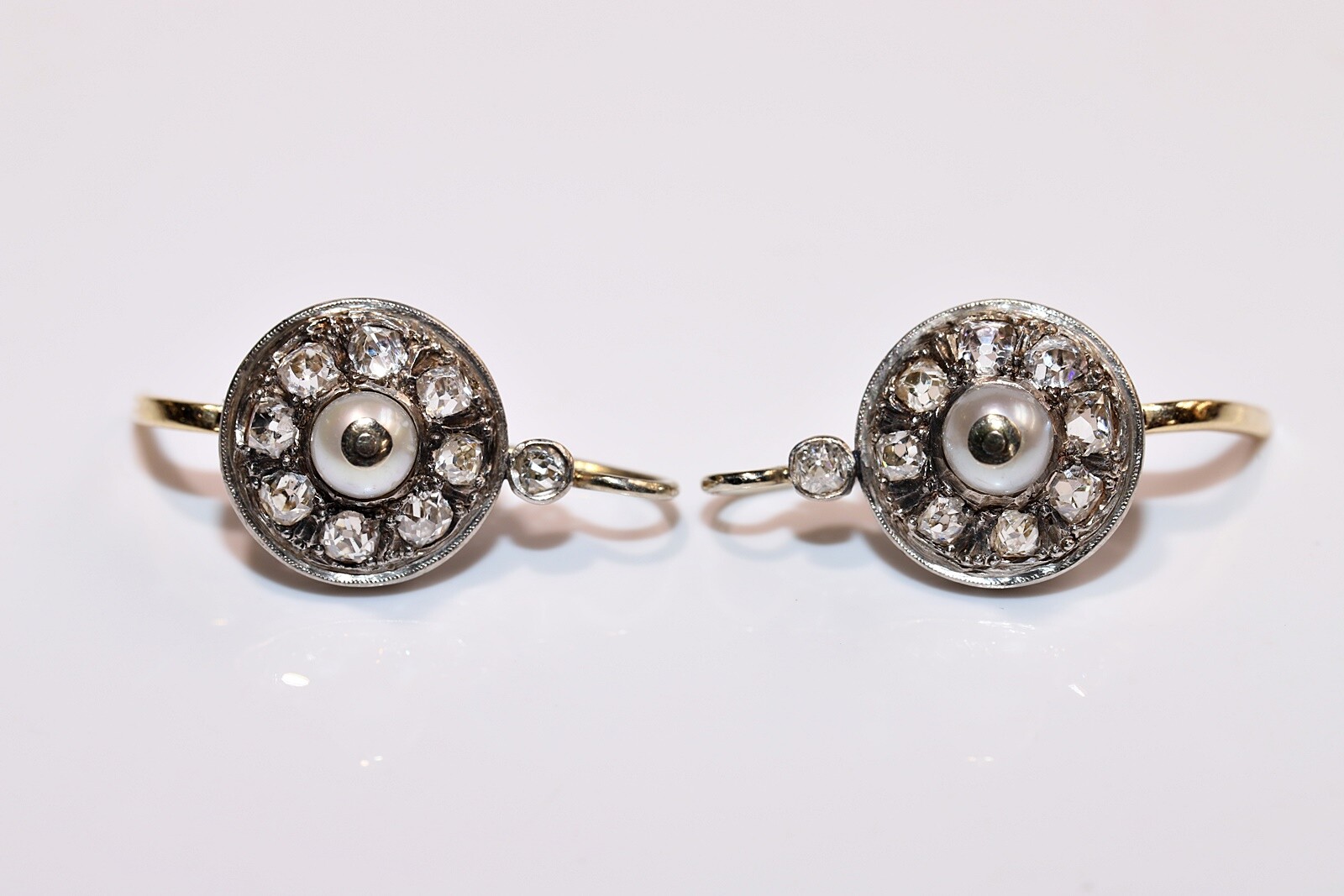 Antique Circa 1900s 18k Gold Natural Old Cut Diamond And Pearl Earring