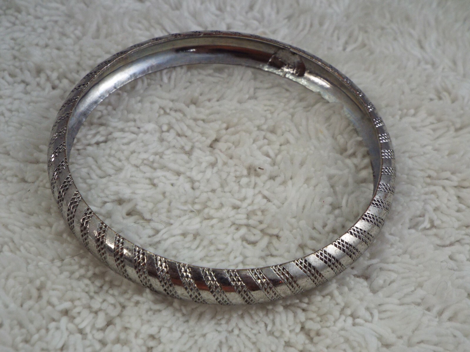 Etched Silvertone Bangle Bracelet (A53)