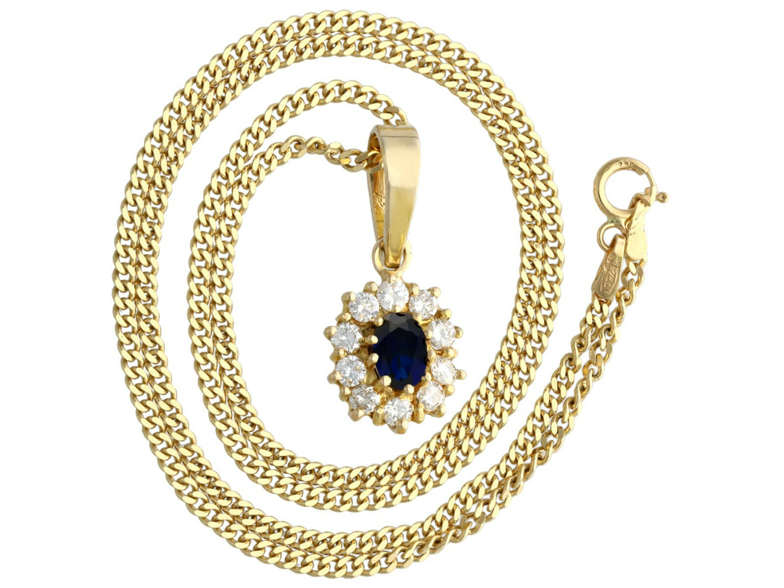 1980s Vintage 0.62 Ct Sapphire 0.35 Ct Diamond 18k Yellow Gold Cluster Pendant