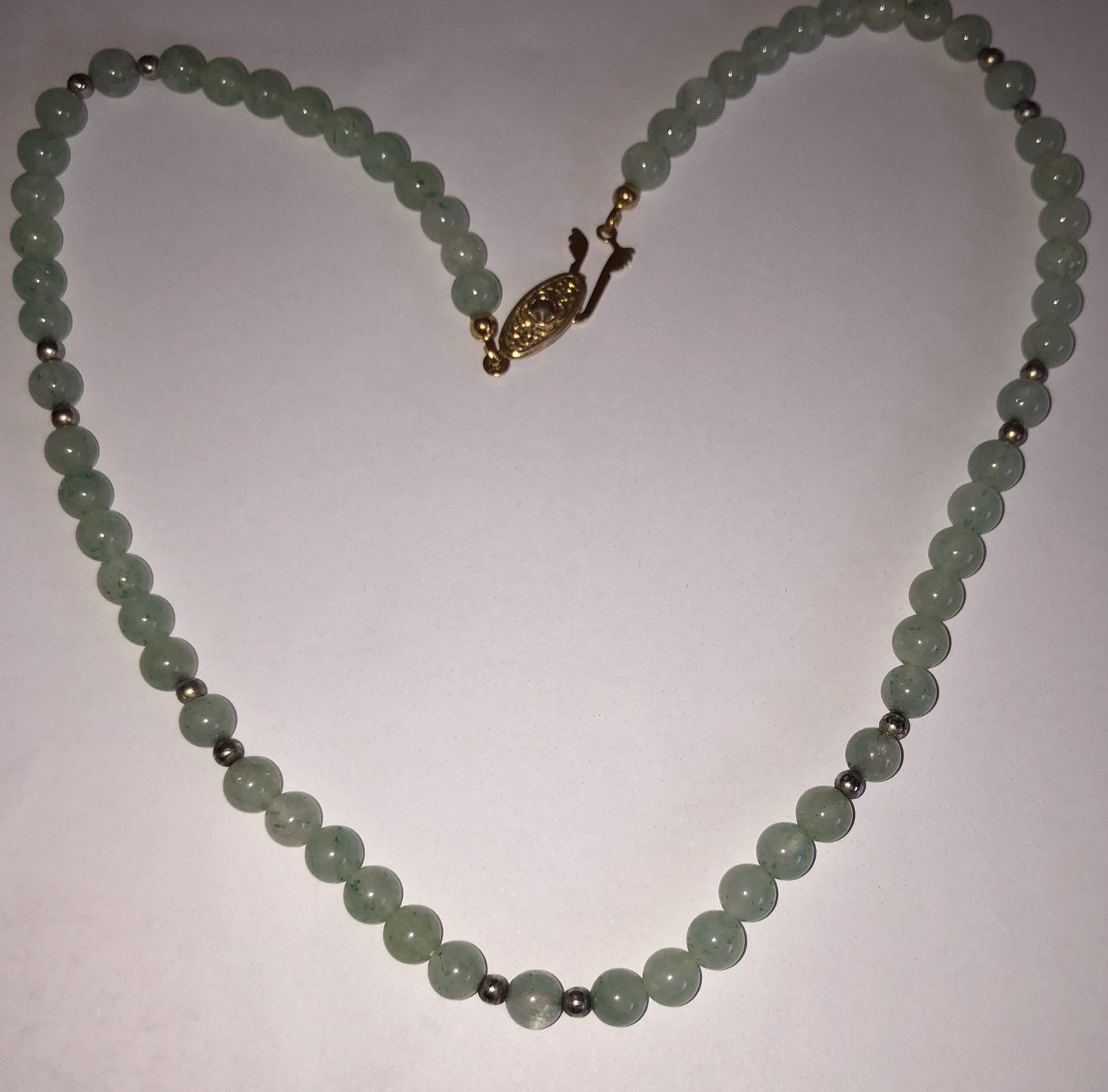 Natural Green Jadeite Jade Bead 16” Necklace Gold Tone Clasp