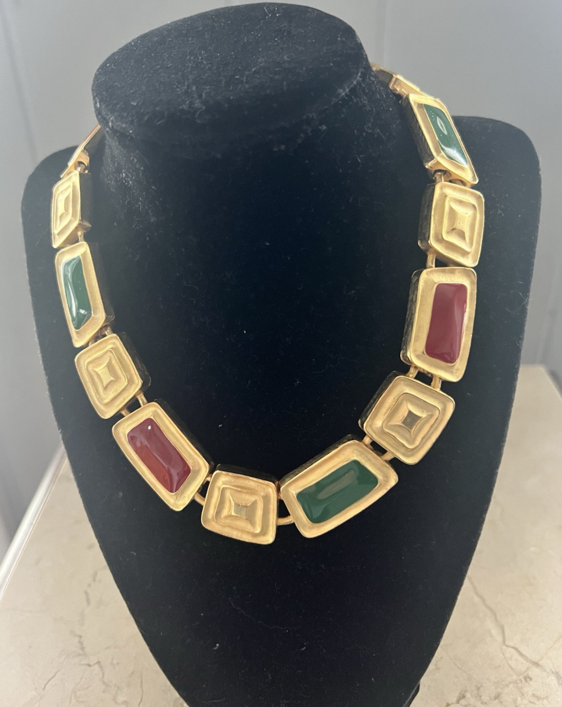 Vintage Green & Red Enamel Panel Chunky Gold Plated Necklace 16 1/2″