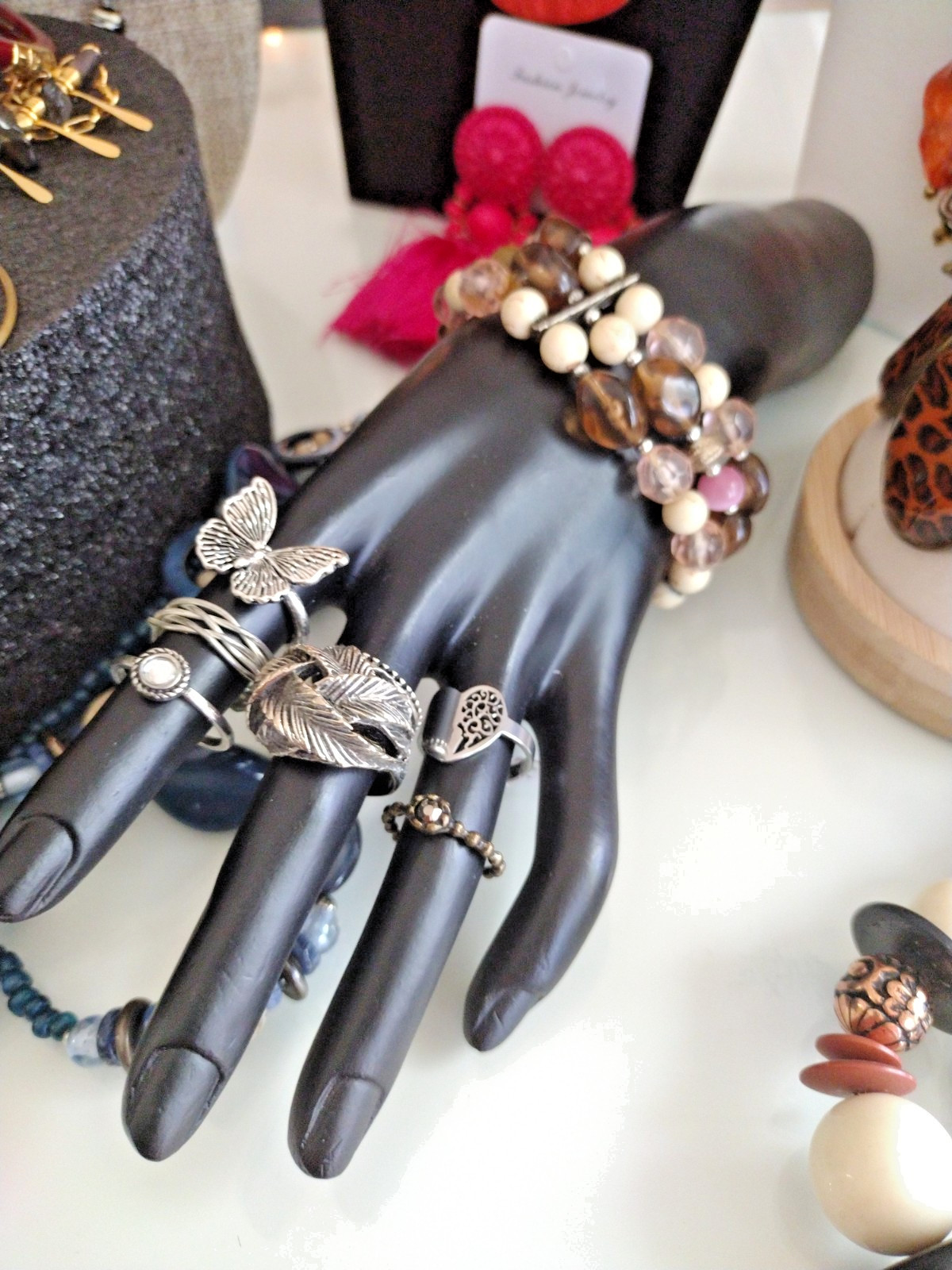 The BETTER BOHEMIAN Lot Gold & Silver Tone, Shell, Stone, Bead, 45pc Some Signed