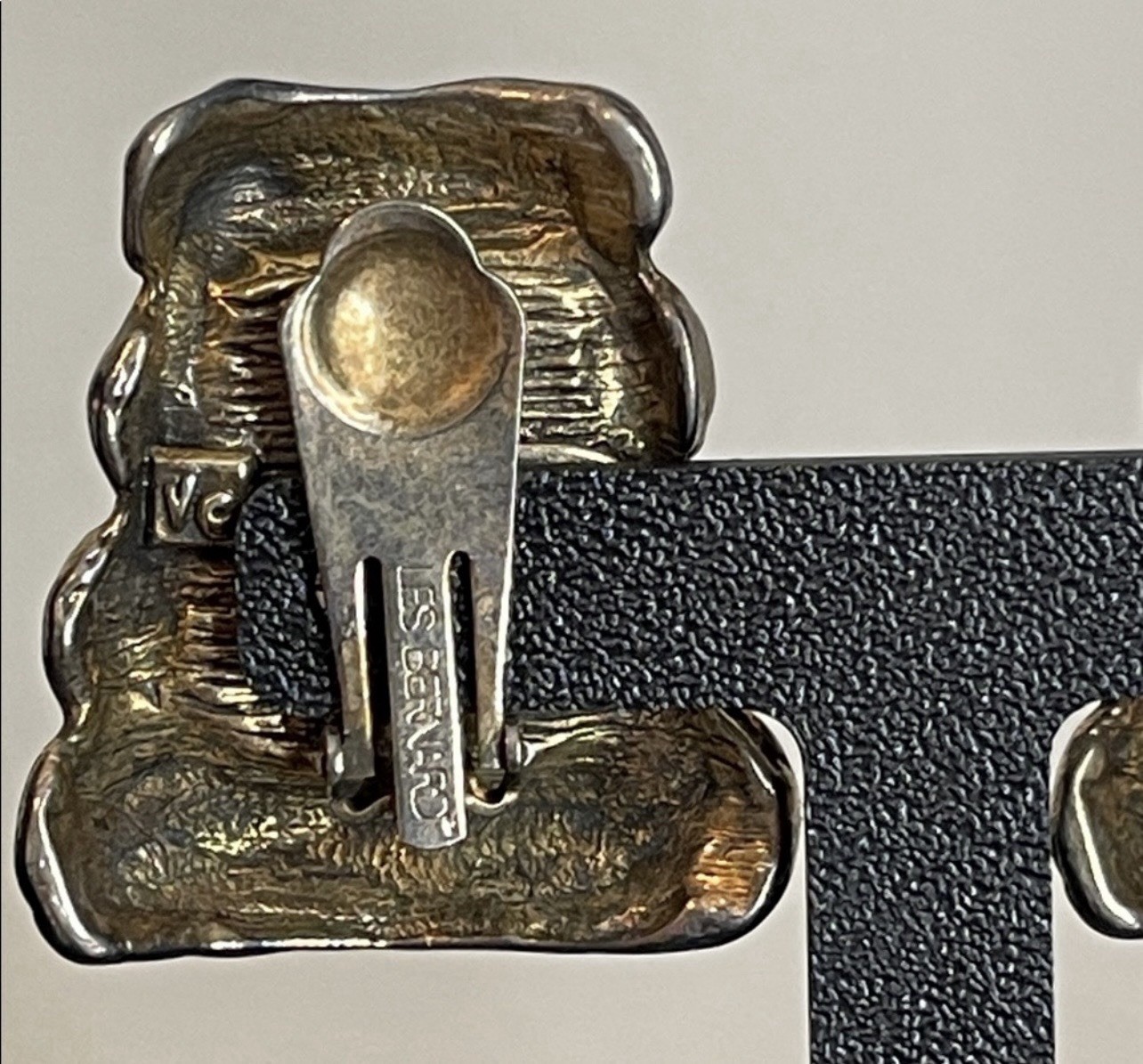 Les Bernard VO Brutalist Collection Red Gripiox Glass Brooch & Clip-On Earrings