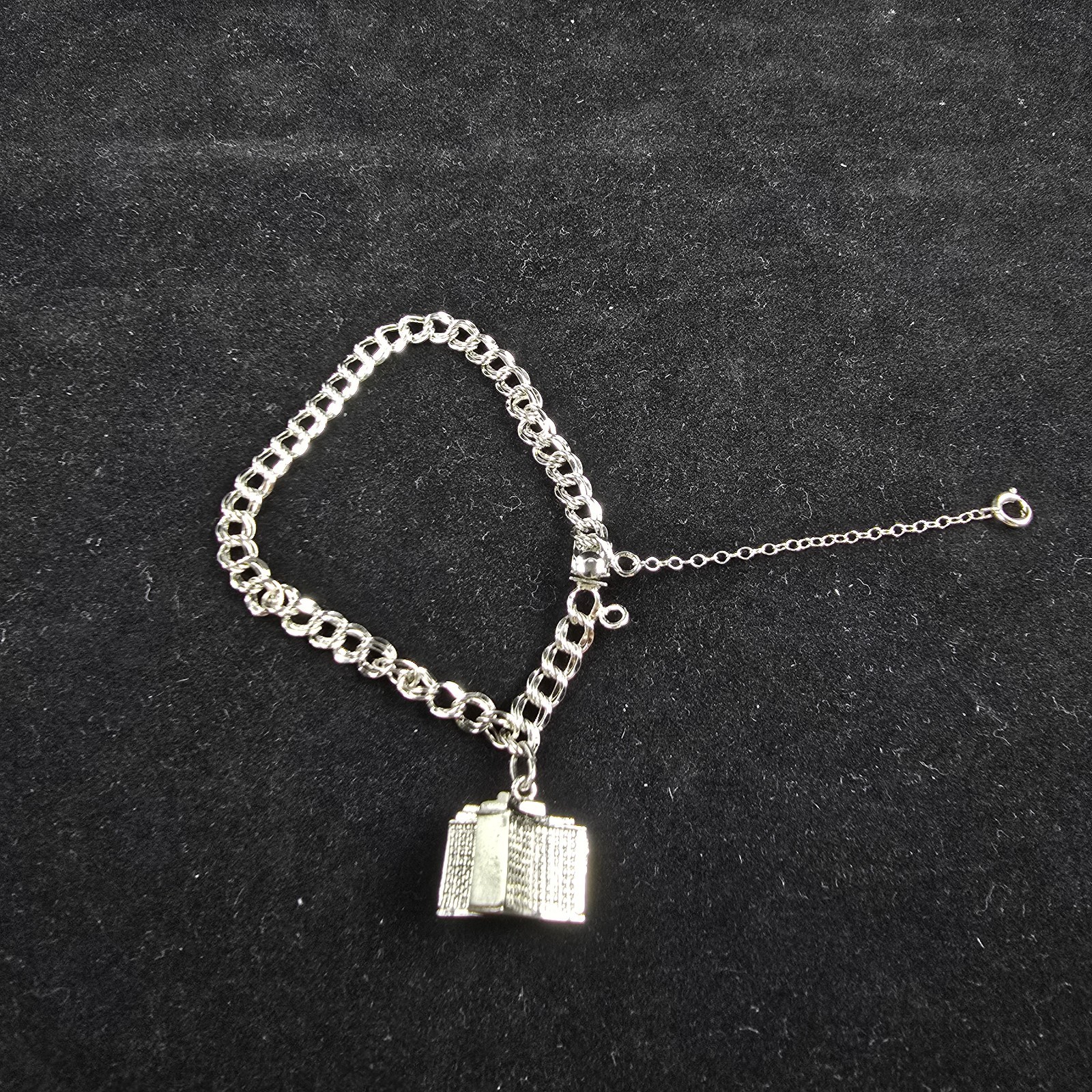 Vintage Elco Sterling Silver Starter Charm Bracelet Wells Church Charm 7”