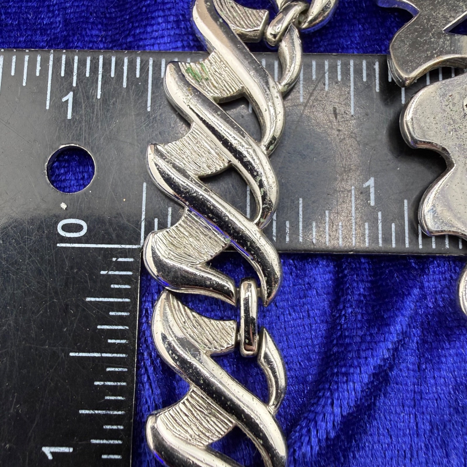 Vintage Monet Necklace Silver Tone Wave 16”