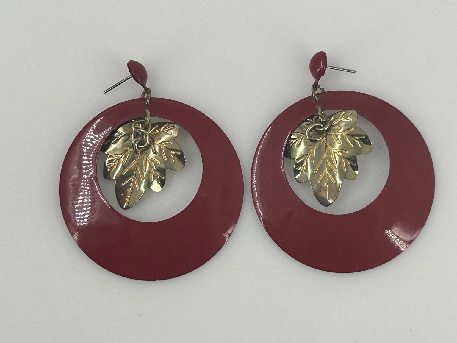 Vintage Dangle Drop Earrings Gold Tone Metal Red Enamel Leaf Charm
