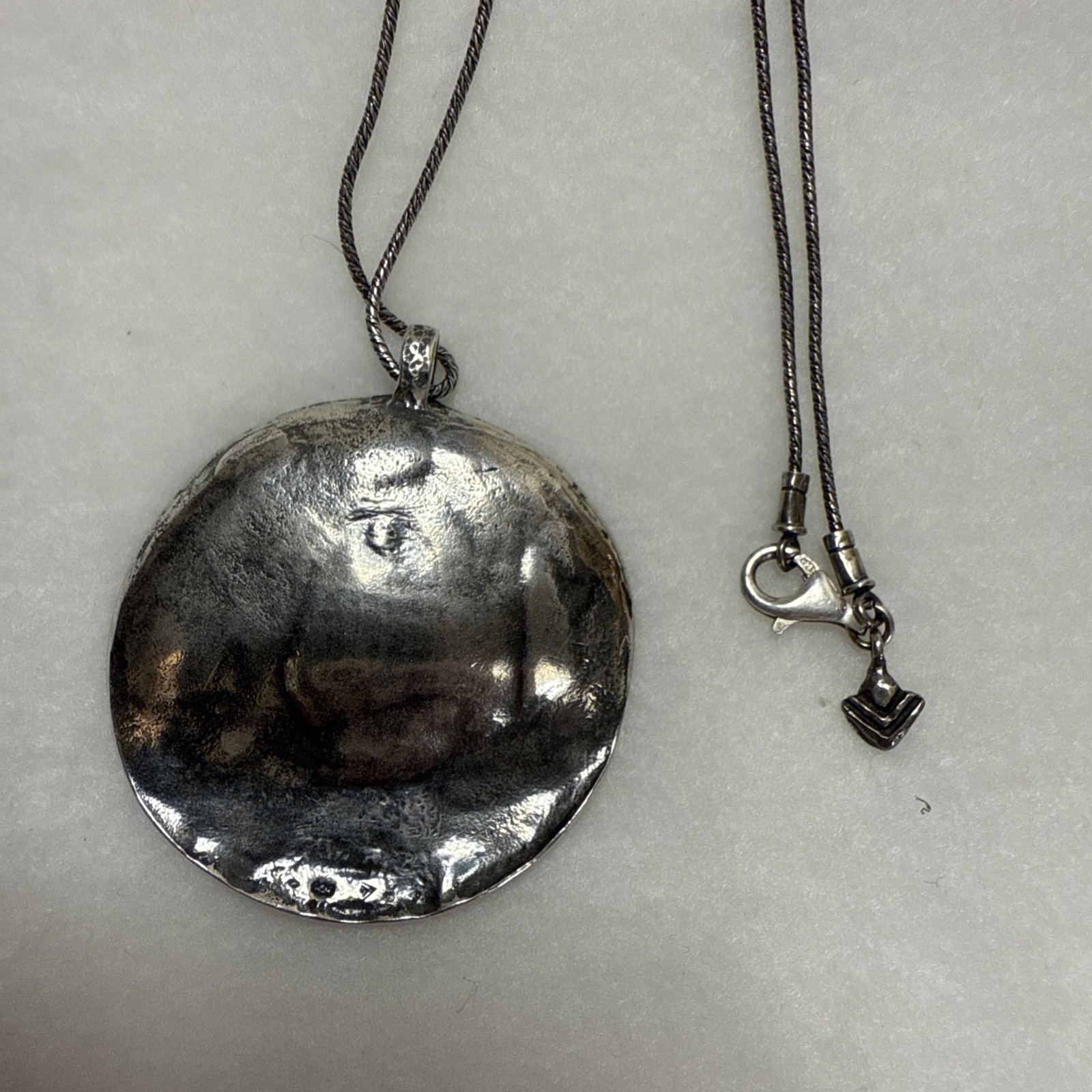Silpada Retired Hammered Slver Neclace