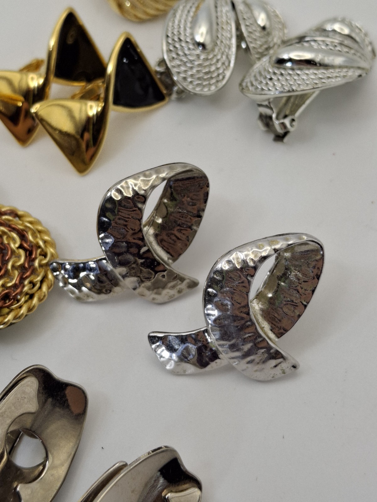 Vintage Lot Clip Earrings Metal Textured Geometric Mod Avon & unbranded Retro