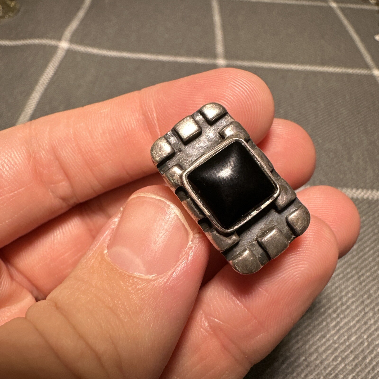 Vintage Dian Malouf Sterling Silver Onyx Statement Ring Size 6.75 – 7