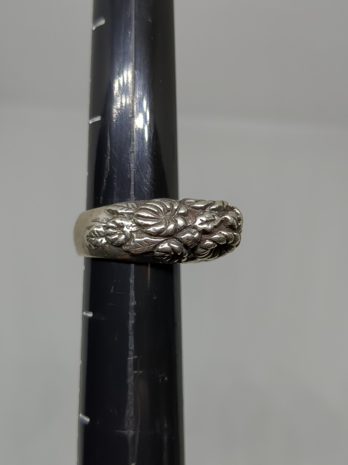 Vintage Dian Malouf DLM Sterling Silver 925 Flower Ring Size 5