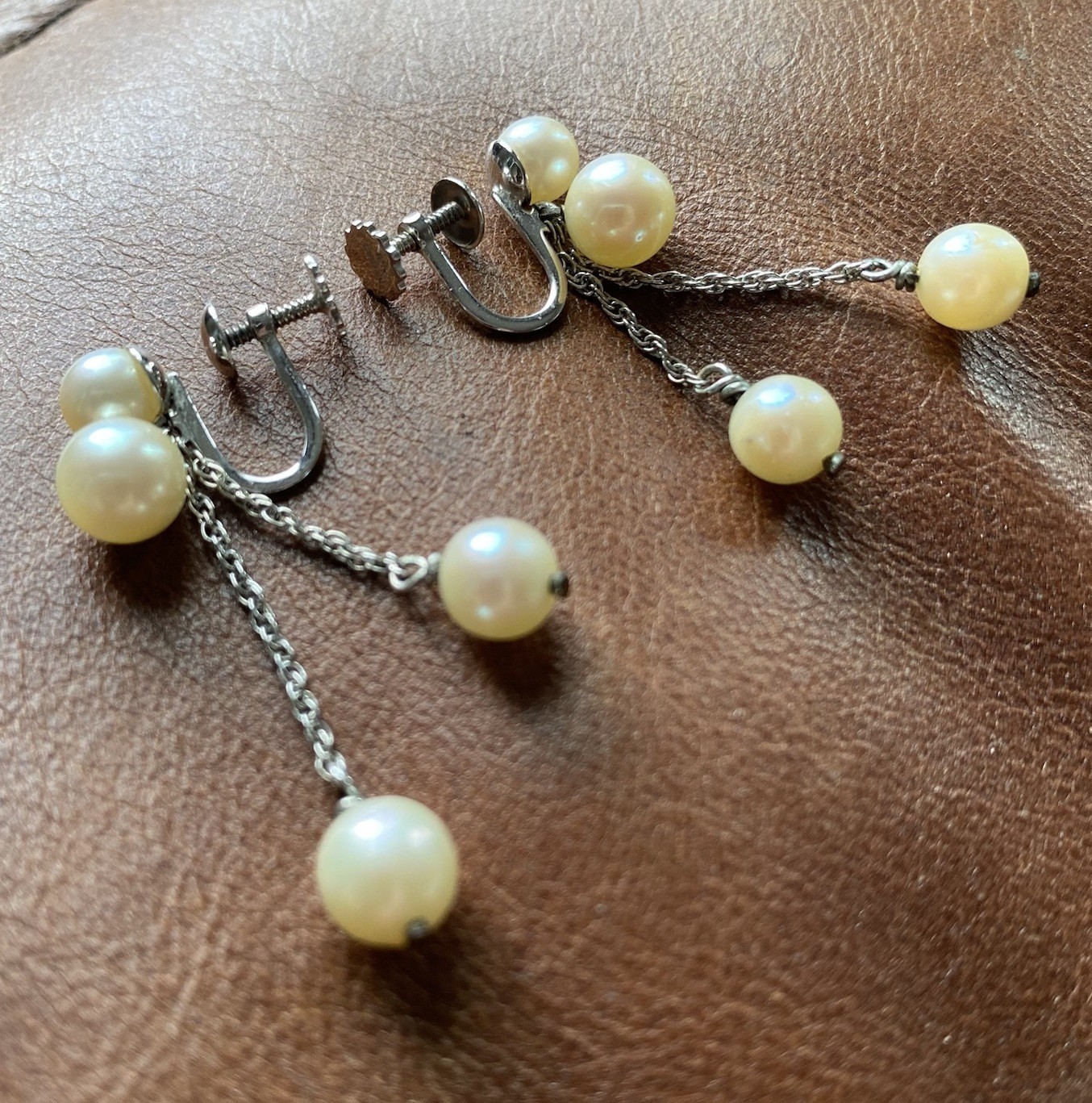 Earrings Champagne Pearls & White Gold 10K Dangle Drop w/ Screw Backs Vintage
