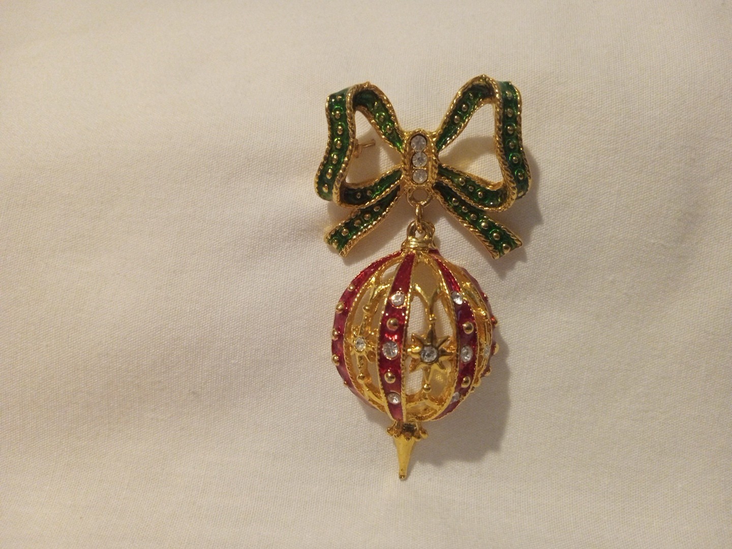 Gold Tone Green, Red Faux Diamond Christmas Ornament Pin 2 1/2 Inches