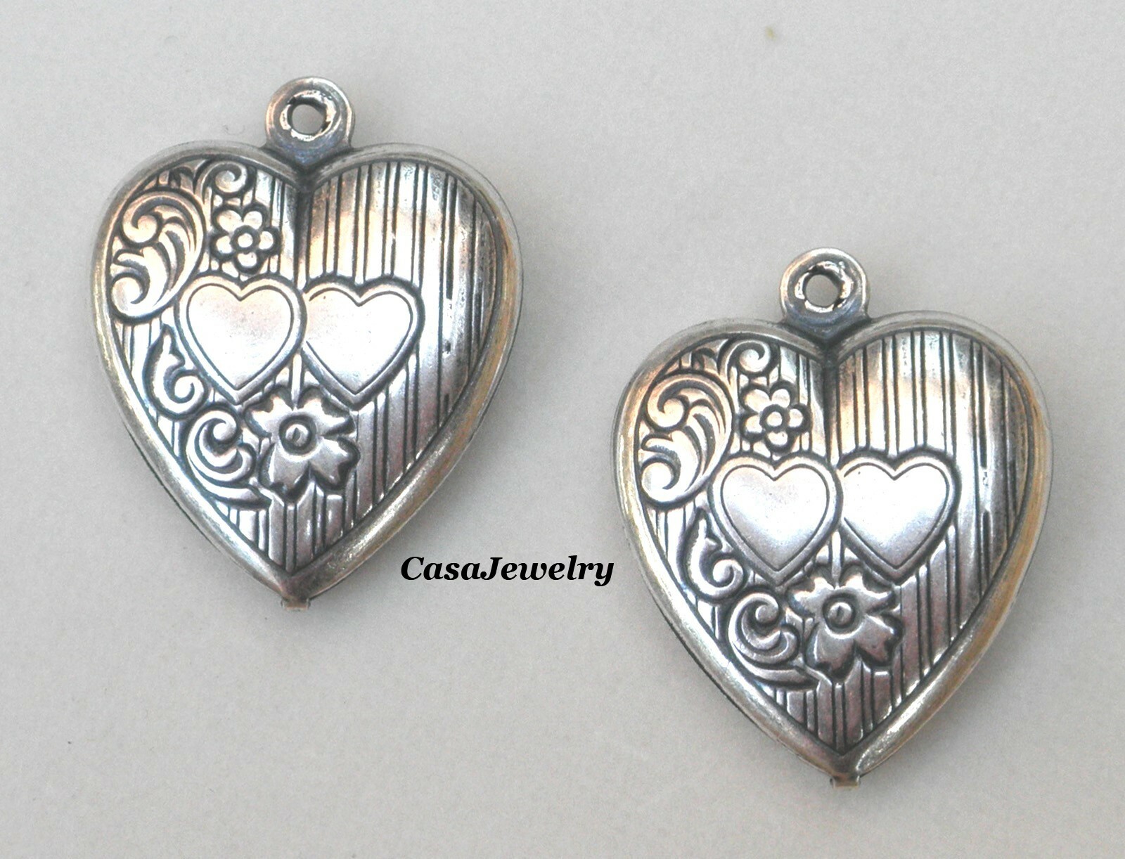 #0457 ANTIQUED STERLING SILVER PLATED 2-SIDED PUFF HEART W/HANG RING – 2 Pc Lot